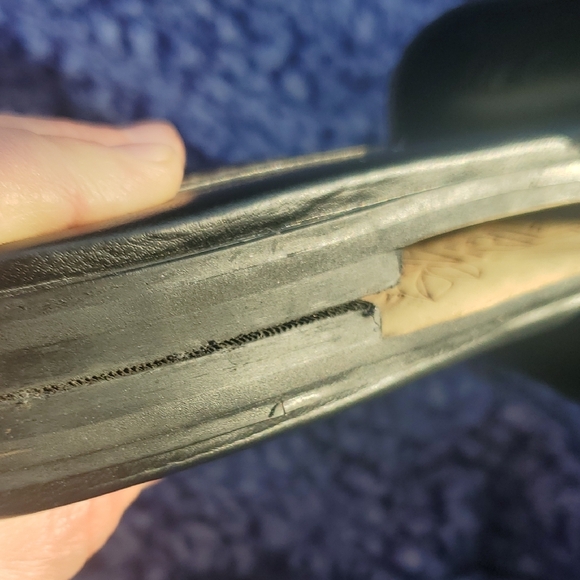 Karl Lagerfeld Elegant Black Slides Upper Leather Size 8.5 - Picture 15 of 16